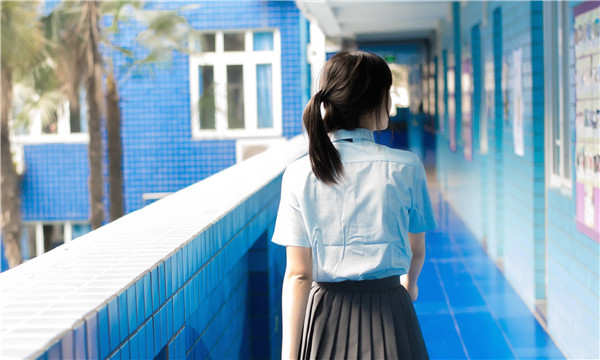 贾汪如何找到一个可以帮助我生孩子的女人？